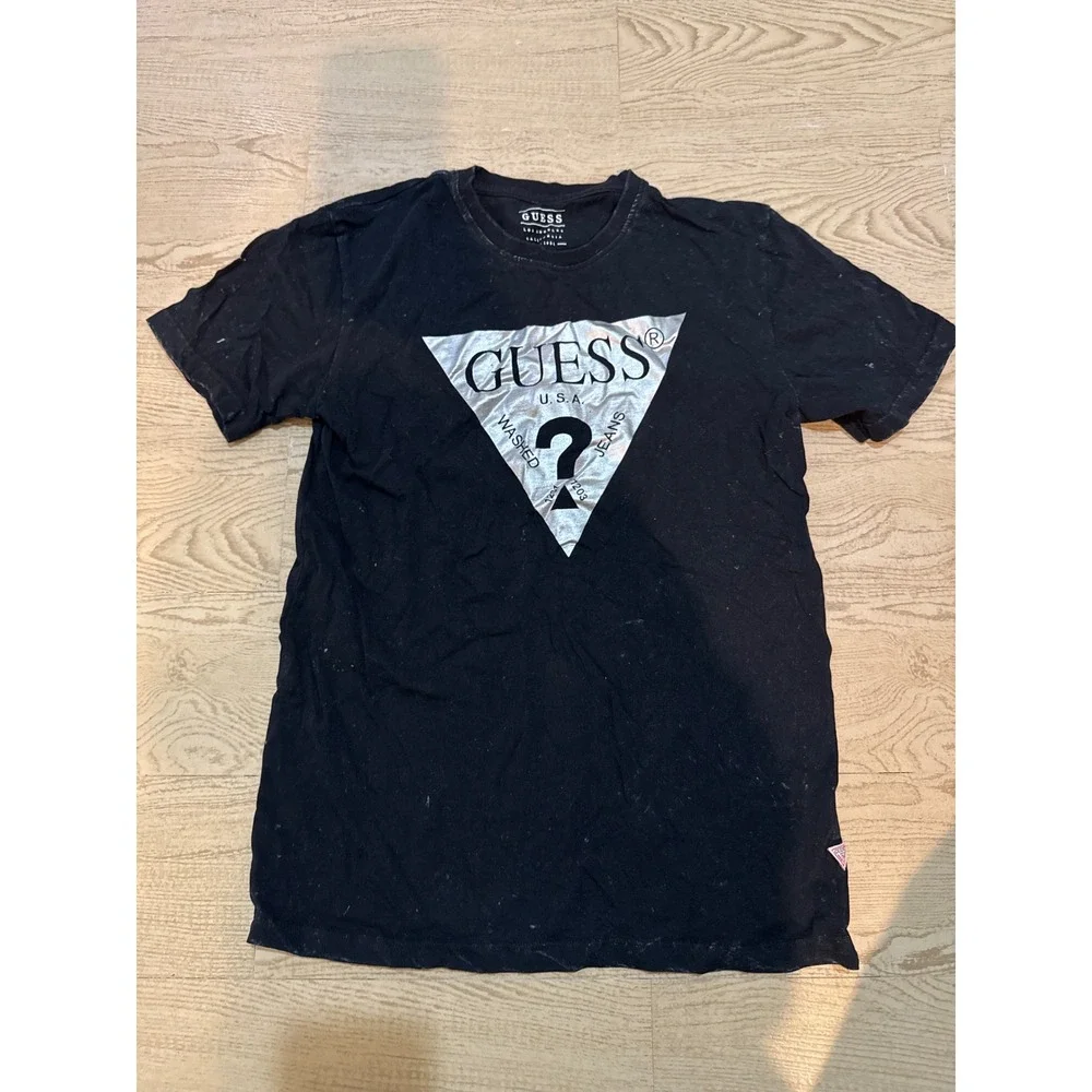 Guess Los Angeles Mens‎ Black Silver Metallic Triangle Logo T-Shirt Small